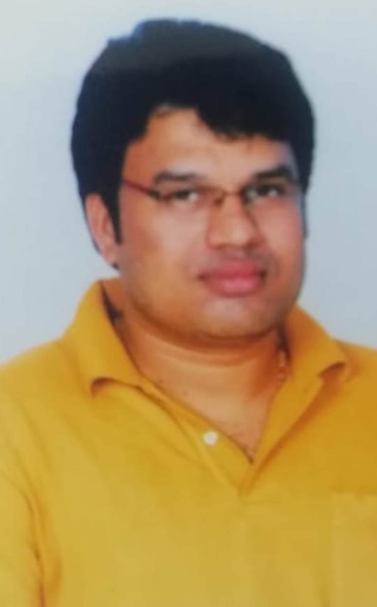 Car fire accident | కారు అగ్నిప్రమాదంలో సజీవ దహనమైన వ్యక్తి గుర్తింపు