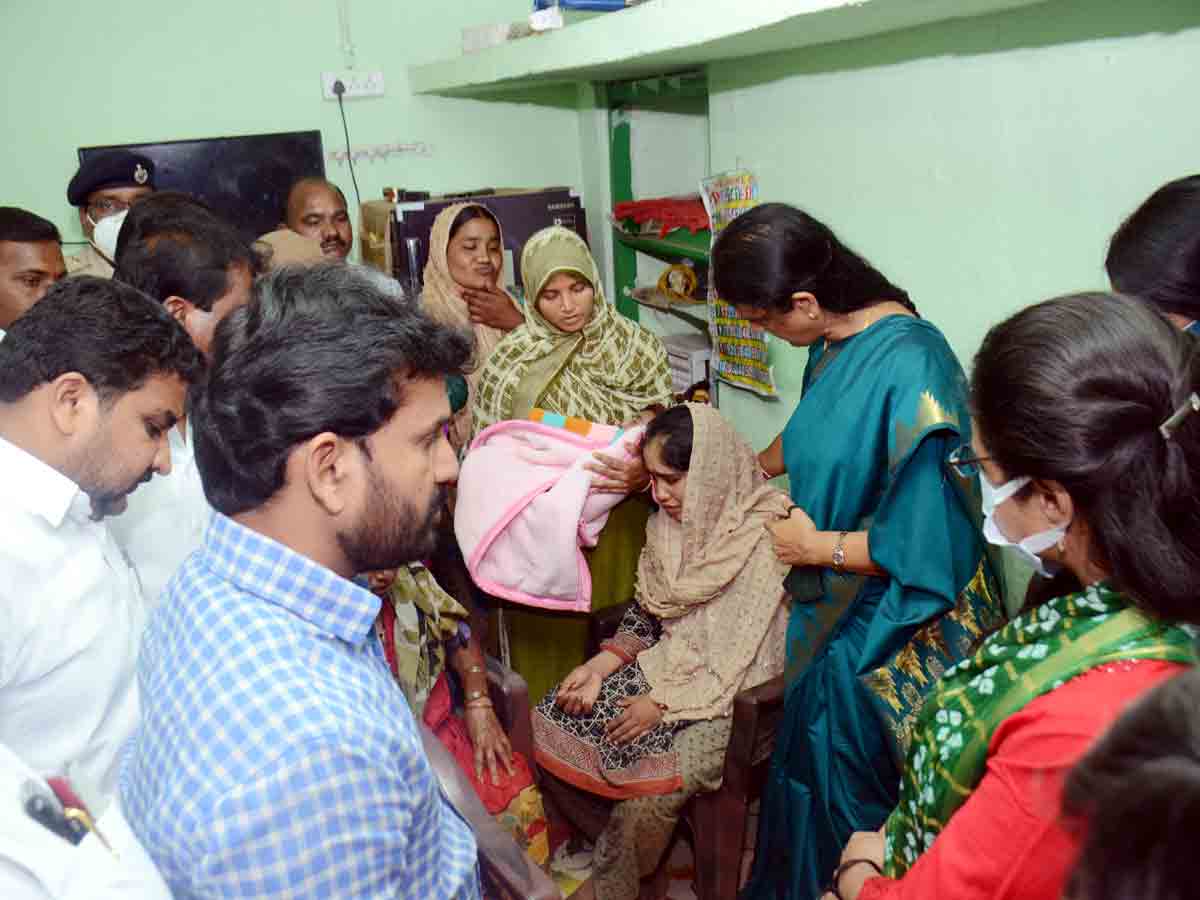 Vikarabad : వరద నీటిలో పడి మృతి చెందడం బాధాకరం