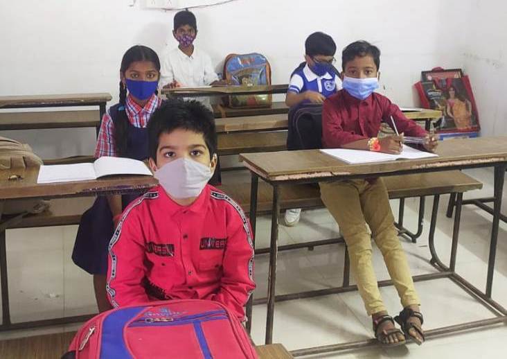 schools reopen | మొదటి రోజు హాజ‌రు అంతంత‌మాత్ర‌మే…