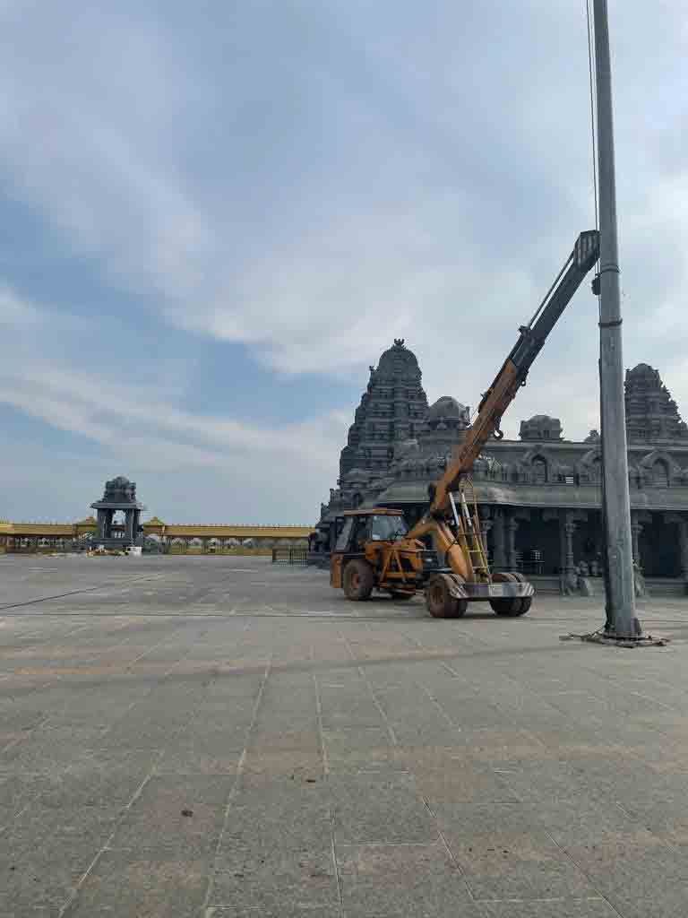 సిర్పూర్‌(టీ)లో భారీ వర్షం..ఇండ్లలోకి వచ్చిన నీరు