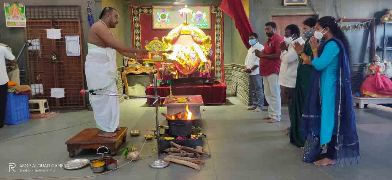 Yadadri: శ్రీవారి ఖజానాకు రూ. 6,52,343 ఆదాయం