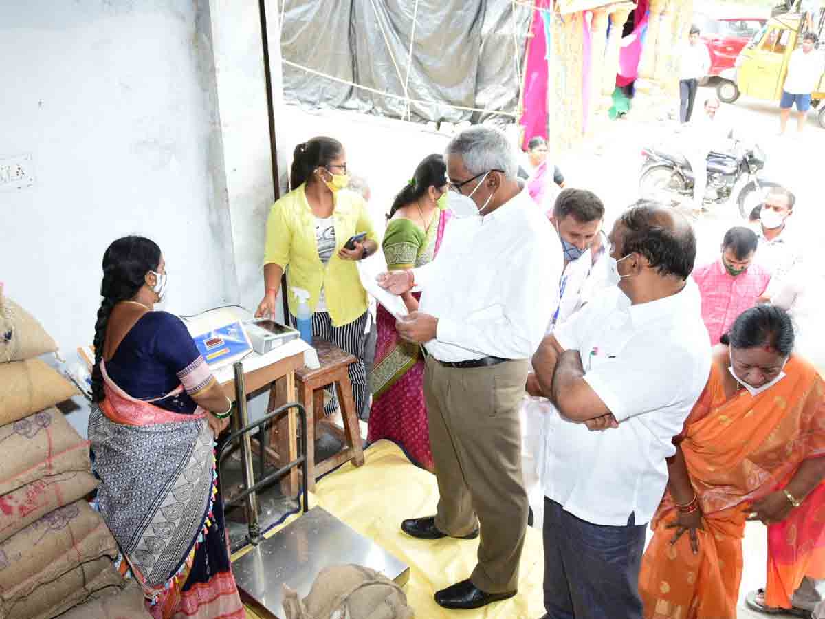 ఆహార భద్రత హక్కును హరిస్తే సహించం : రాష్ట్ర ఆహార భద్రత కమిషన్ చైర్మన్