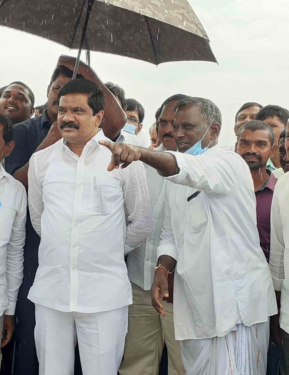 అందుబాటులో ఉంటాం..