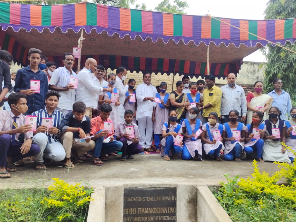 KALWAKURTHY:  విద్యాభివృద్ధికి తోడ్పాటునందిస్తా.. ఎమ్మెల్యే జైపాల్ యాదవ్