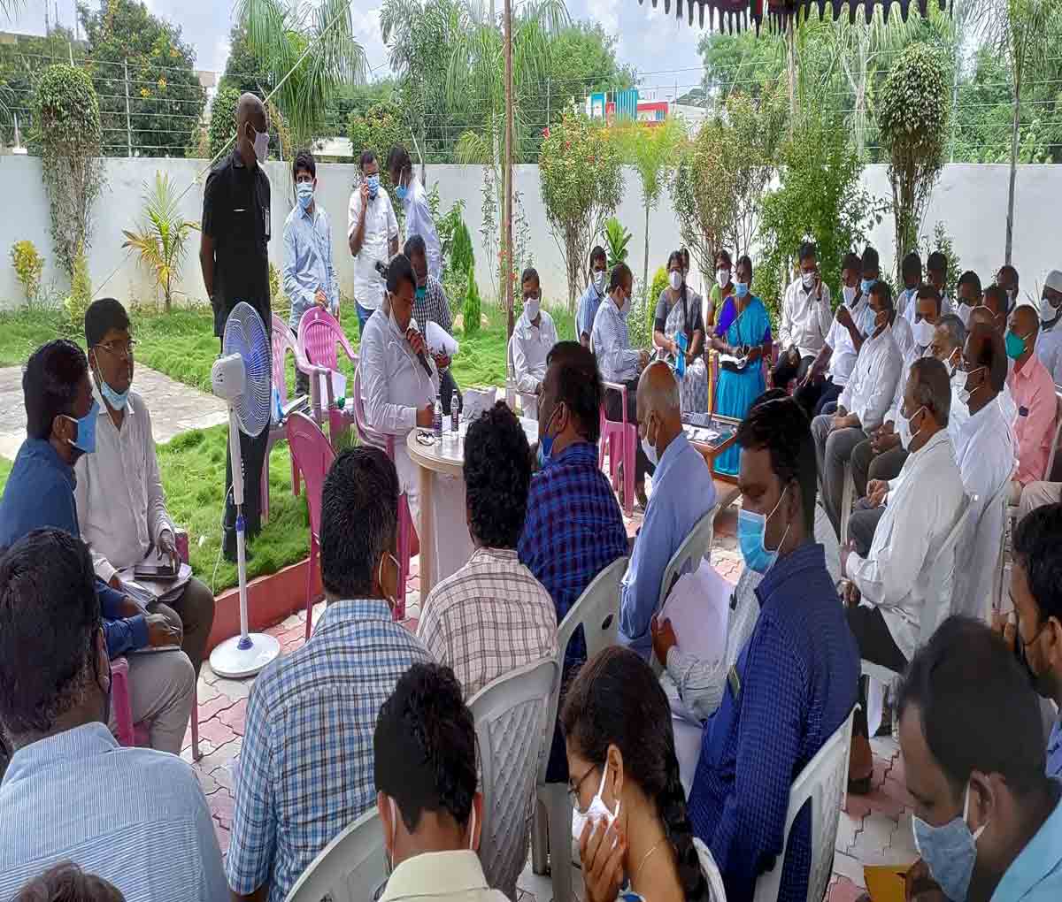 మిషన్‌ భగీరథ దేశానికే ఆదర్శం