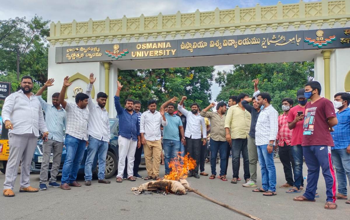 Trsv | బ్లాక్‌మెయిల్‌కు బ్రాండ్‌ అంబాసిడర్‌ రేవంత్‌రెడ్డి :  టీఆర్ఎస్‌వీ