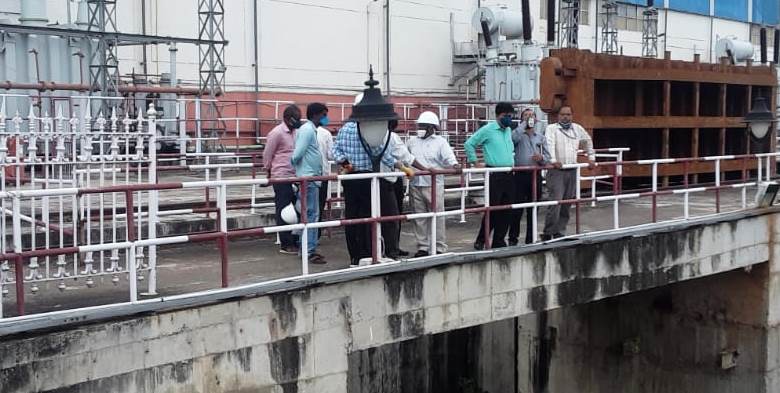 జూరాలకు కొనసాగుతున్న వరద