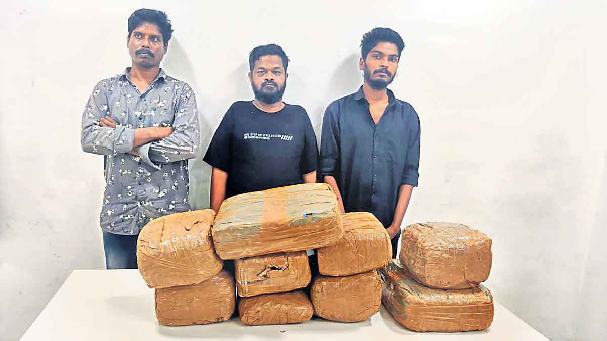 రాజమండ్రి టు హైదరాబాద్‌