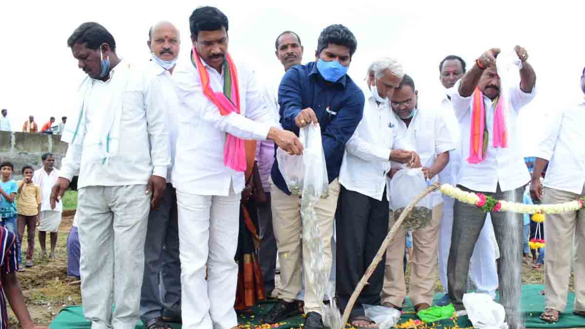 రూ.కోటితో ముదిరాజ్‌ భవనం