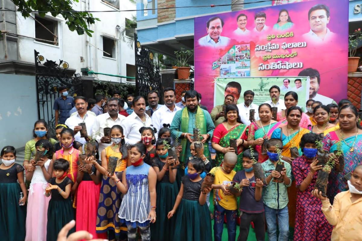 Green india challenge | చెట్టుతోనే మనిషి మనుగడ : ఉప్పల శ్రీనివాస్ గుప్తా