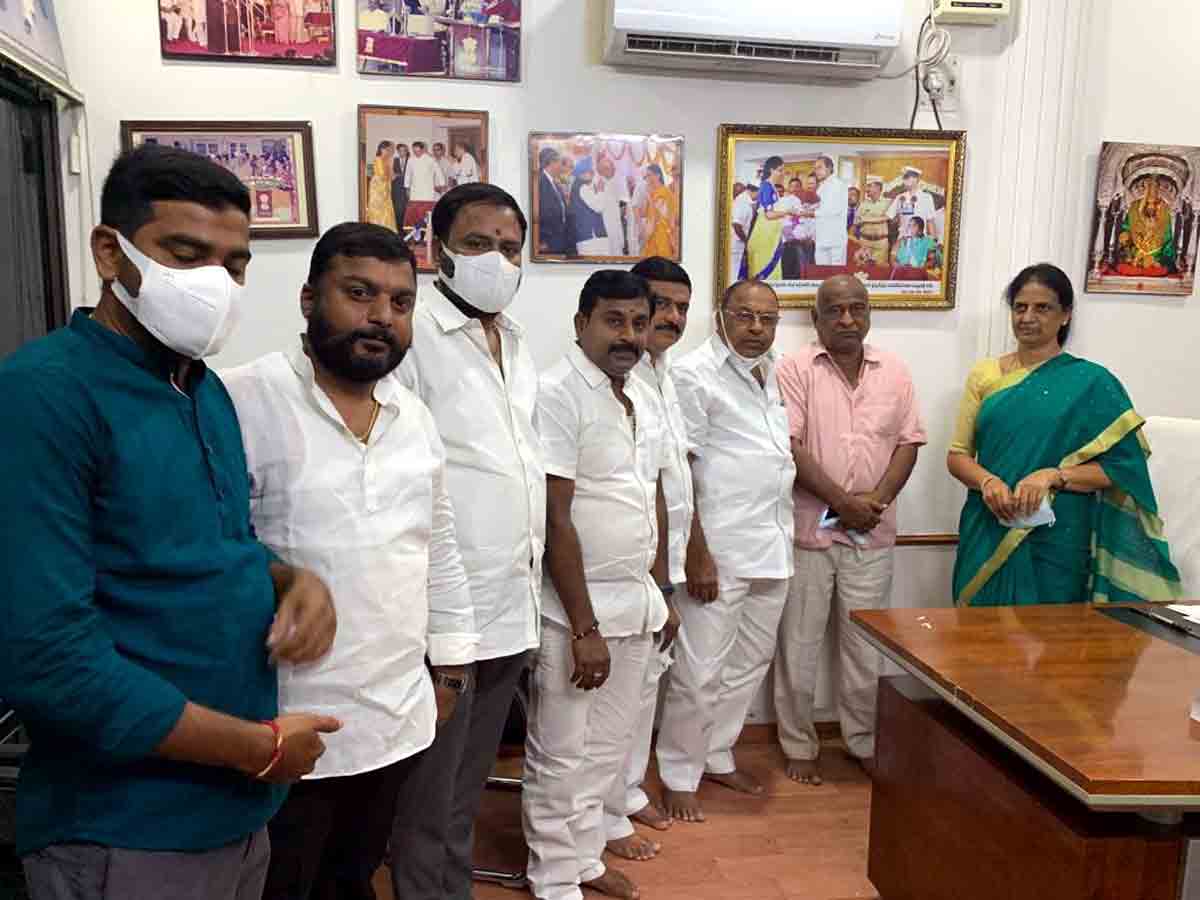 Rangareddy : సంక్షేమ పథకాలపై ప్రజలకు అవగాహన కల్పించాలి.. మంత్రి సబితాఇంద్రారెడ్డి