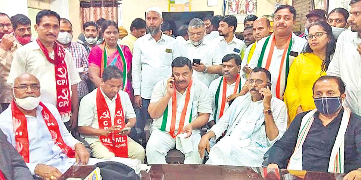 కార్పొరేట్‌ సంస్థలకు తొత్తుగా కేంద్రం