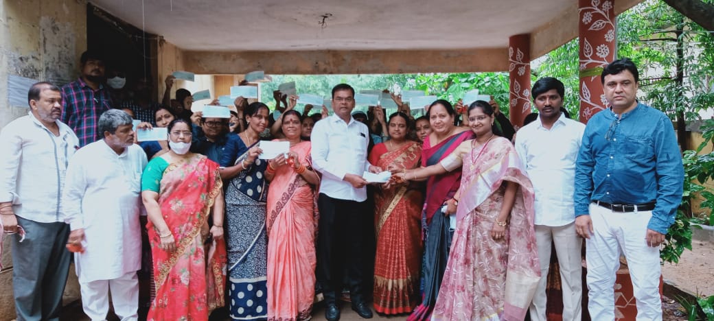 Kalyana Lakshmi – Shaadi Mubarak | కల్యాణలక్ష్మి, షాదీముబారక్‌ చెక్కుల పంపిణీ