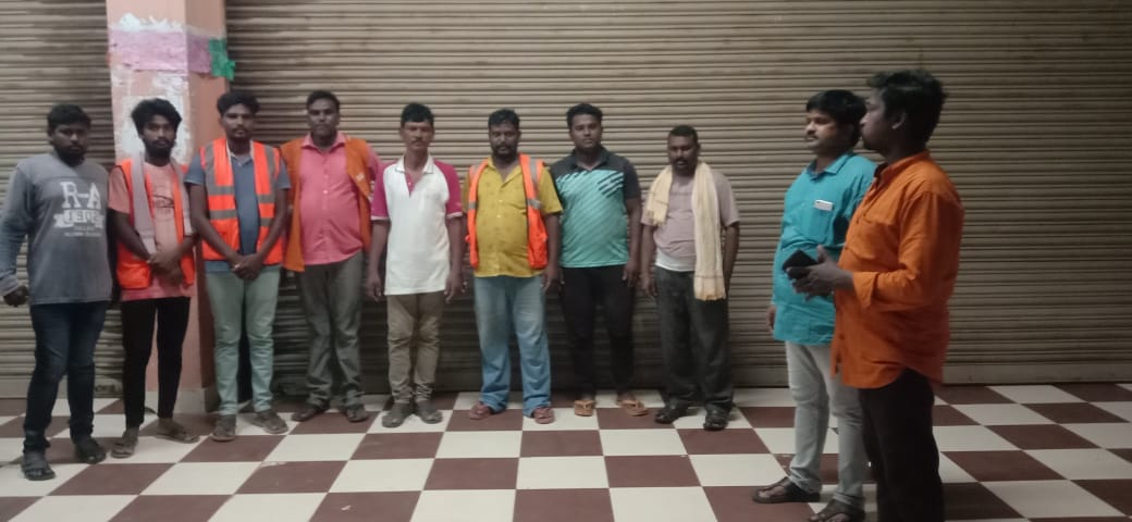 Suryapet: మున్సిపల్ కార్యాలయంలో హెల్ప్‌డెస్క్ ఏర్పాటు