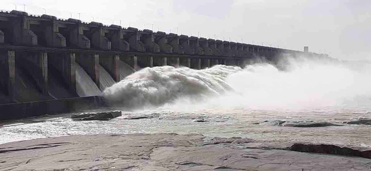 కొనసాగుతున్న ఇన్‌ఫ్లో