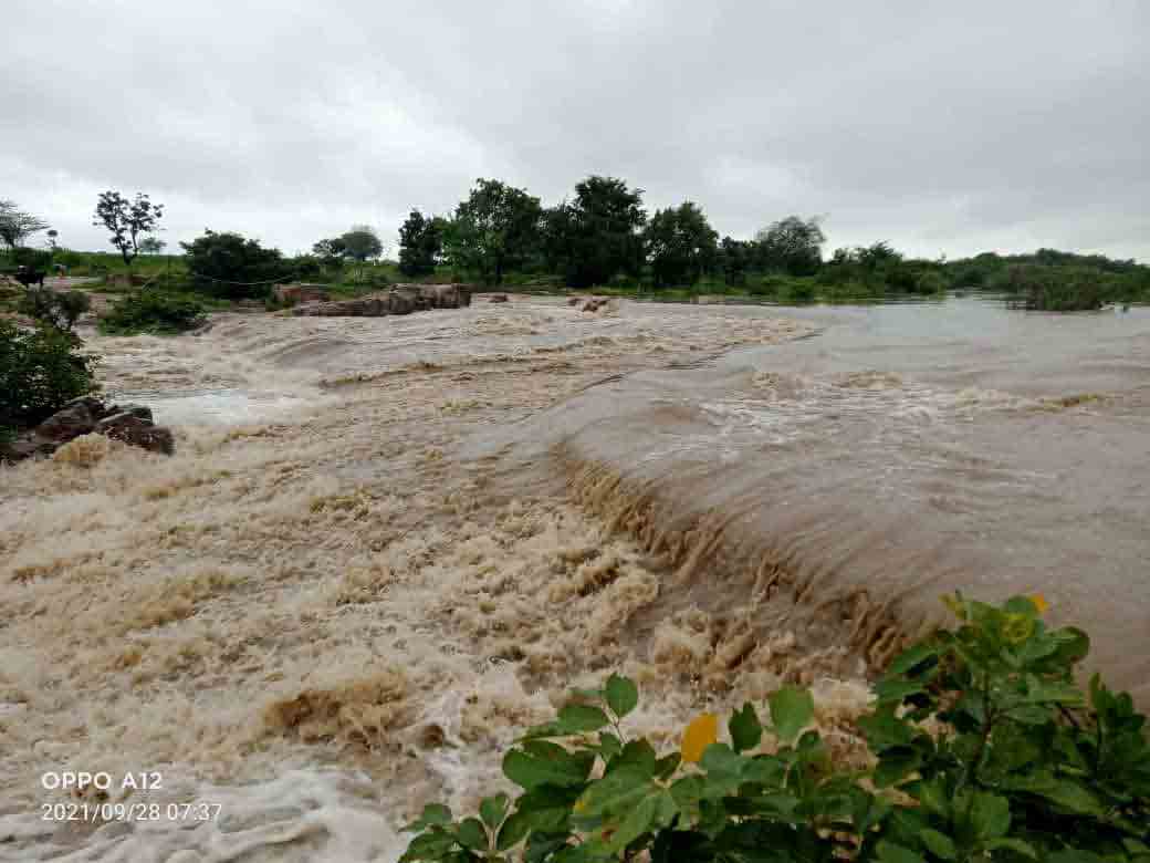 వరద హోరు