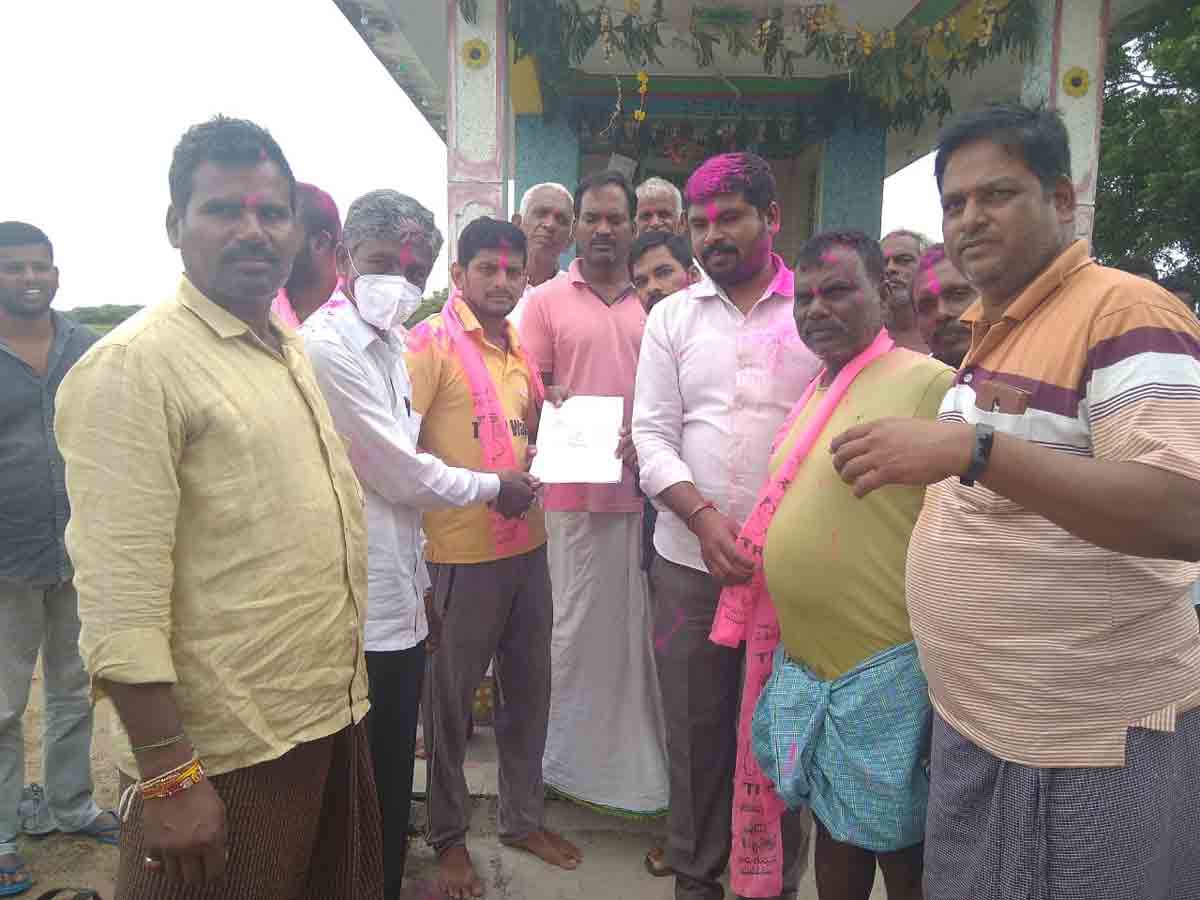 ఏకగ్రీవంగా గ్రామ కమిటీలు