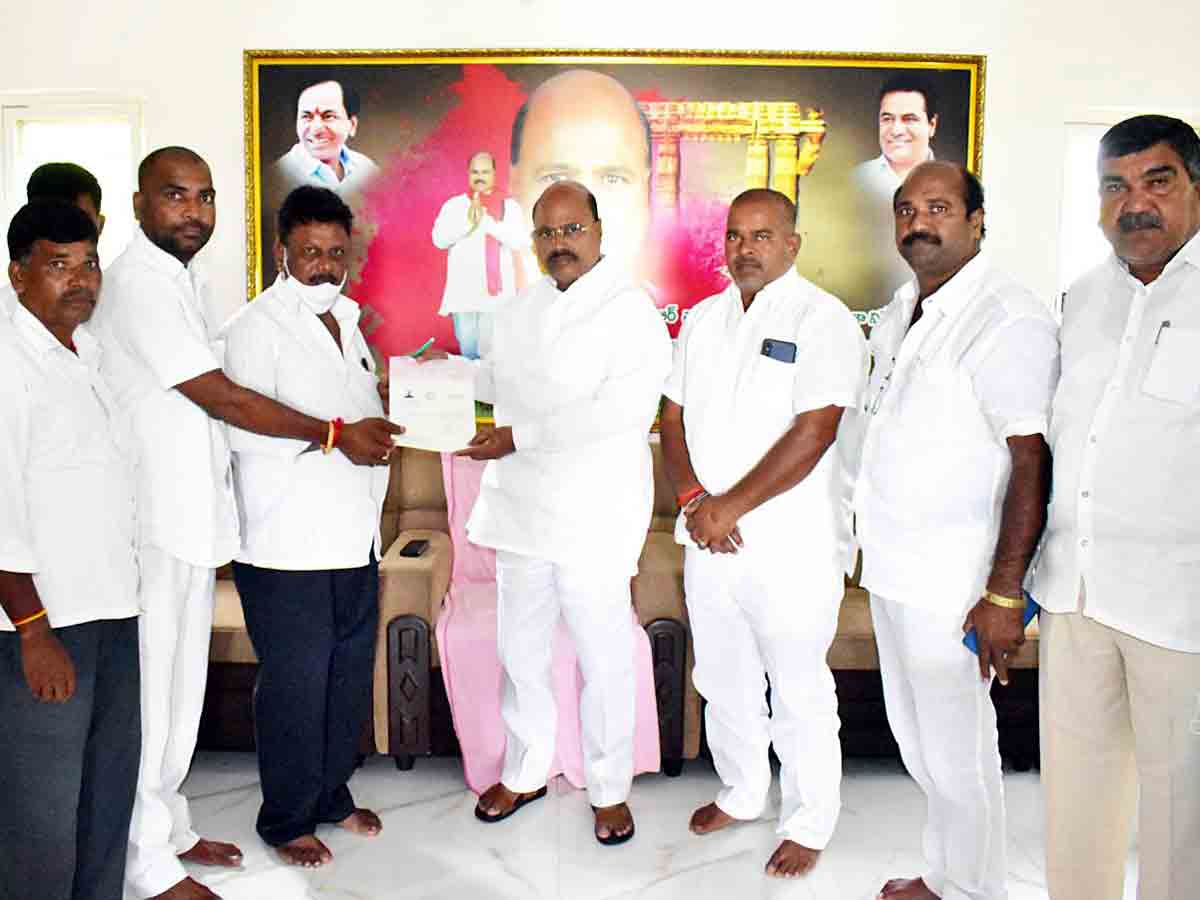 CMRF : సీఎం రిలీఫ్‌ ఫండ్‌ పేదలకు వరం.. ఎమ్మెల్యే మంచిరెడ్డి కిషన్‌రెడ్డి