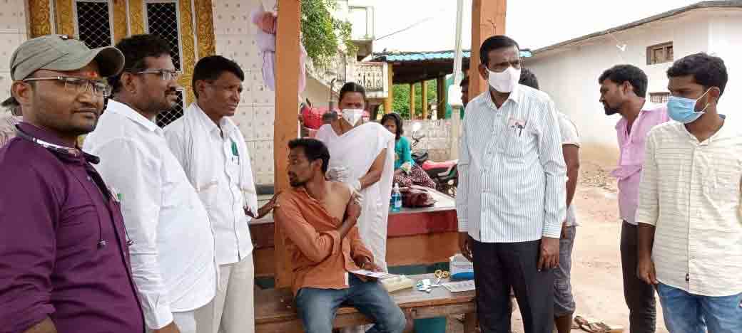 కొవిడ్‌ వ్యాక్సిన్‌ తీసుకోవాలి