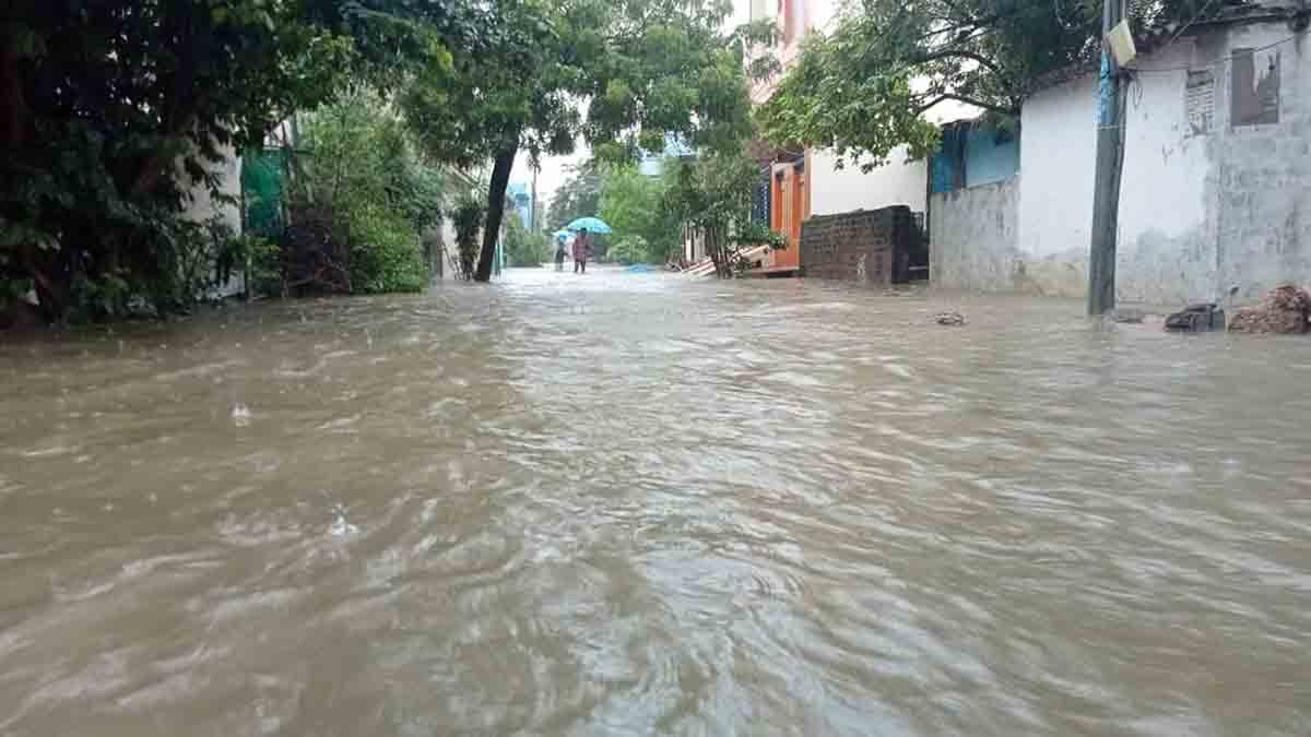 ఇందూరుపై జలఖడ్గం!