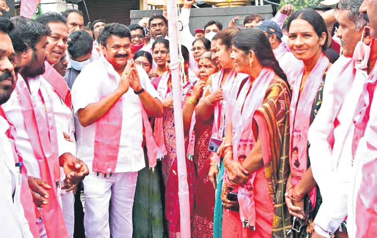 తిరుగులేని శక్తిగా టీఆర్‌ఎస్‌