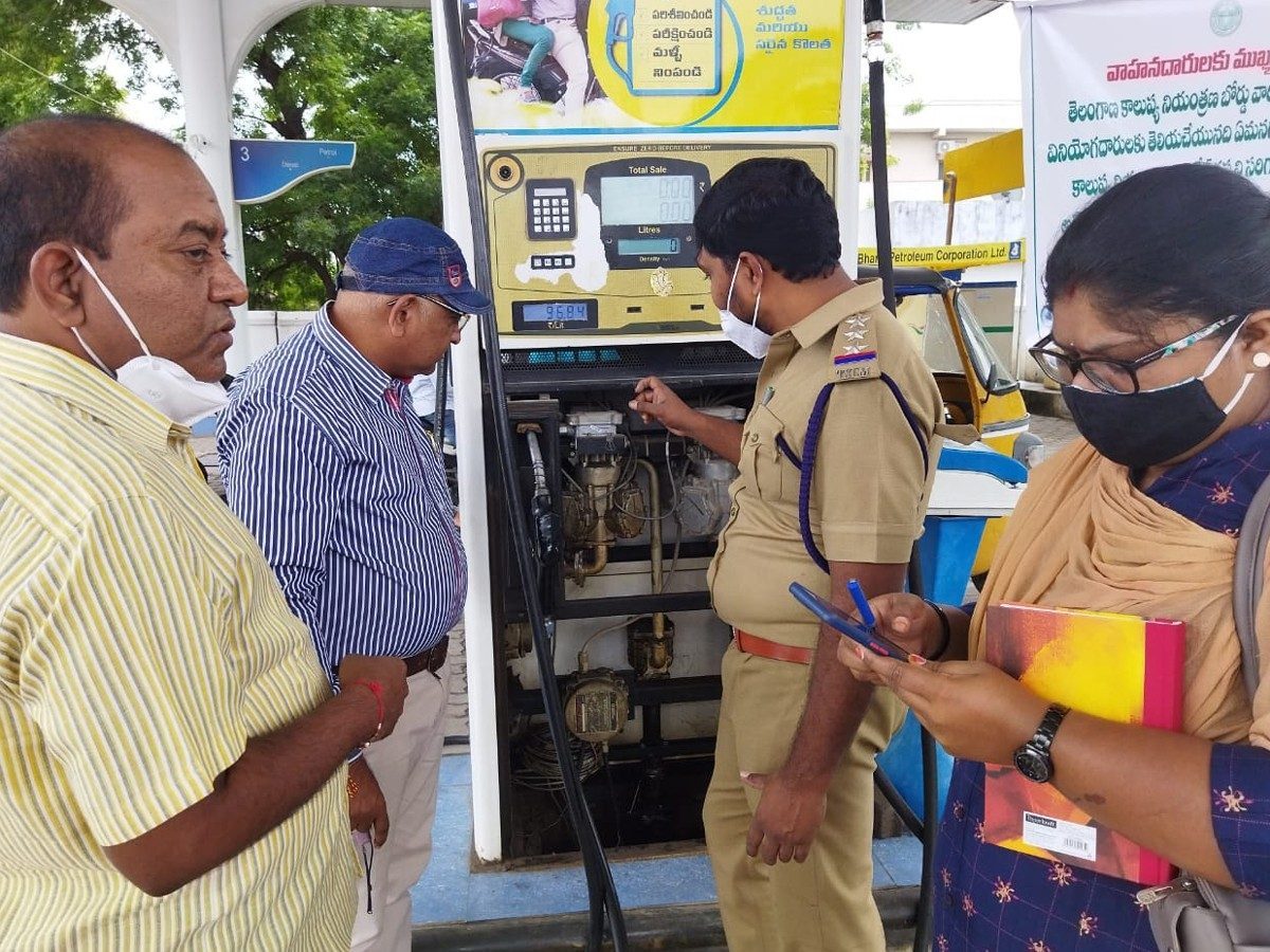 నల్లగొండ: పెట్రోల్, డీజిల్ కల్తీ చేసినా..తక్కువ పోసినా చర్యలు: డీఎస్‌వో వెంకటేశ్వర్లు