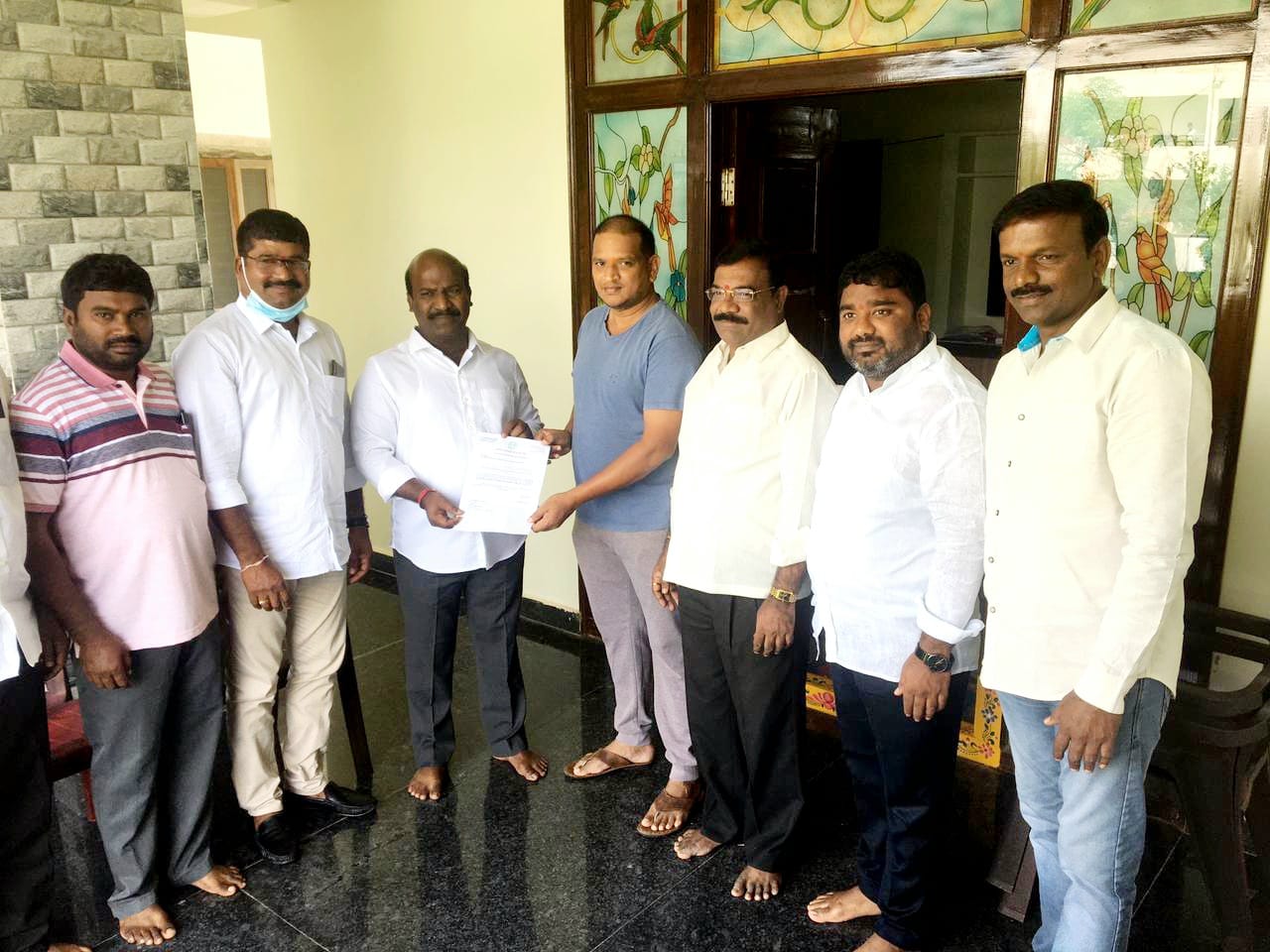 Chityala: దరఖాస్తు చేసుకున్న ప్రతి ఒక్కరికీ సీఎం సహాయనిధి : ఎమ్మెల్యే చిరుమర్తి లింగయ్య