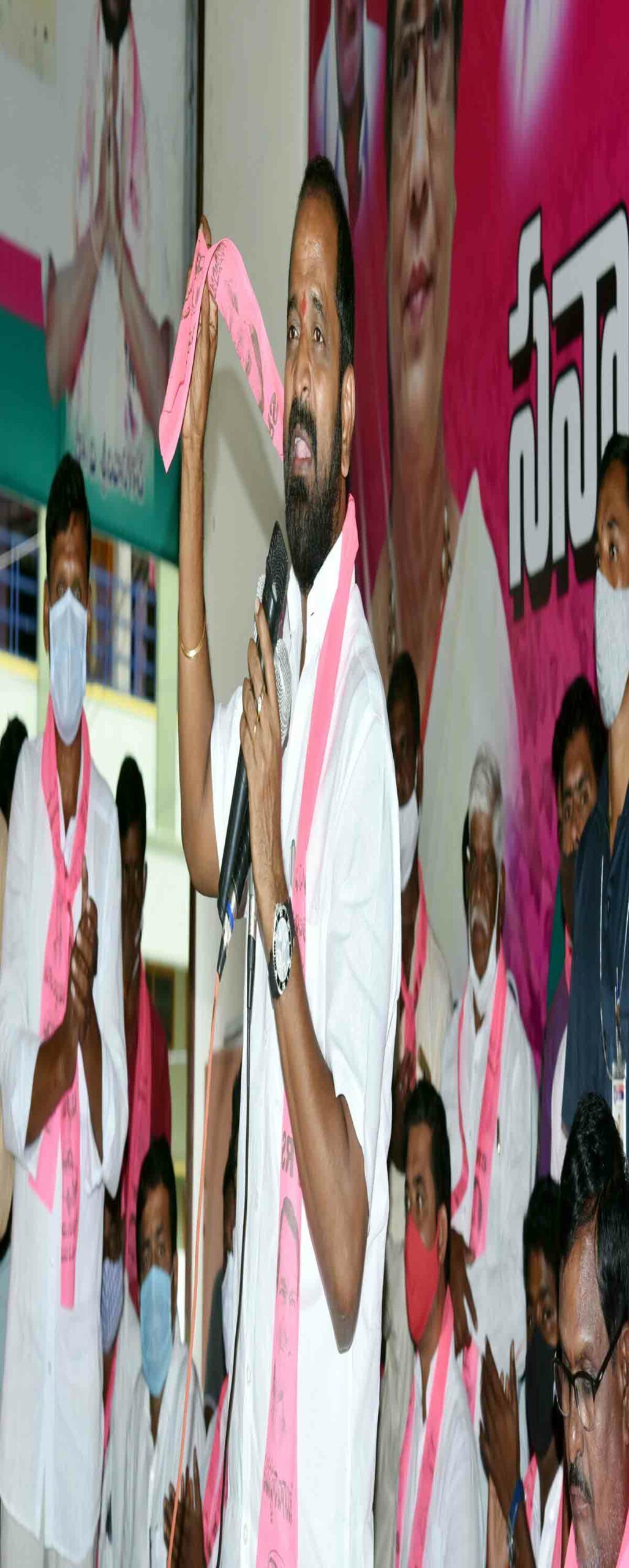 పనిచేసే వారికే పదవులు