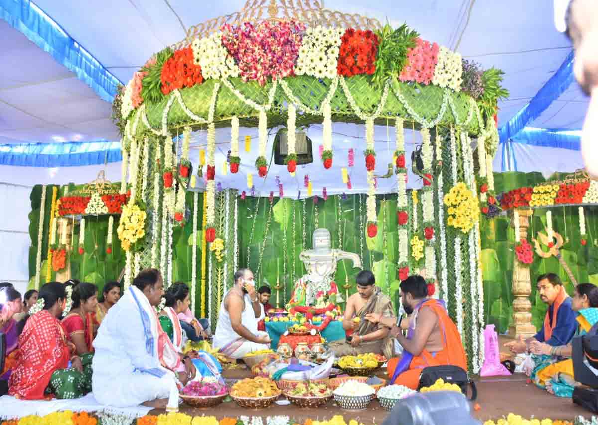 పులకించిన జమ్మిచేడు