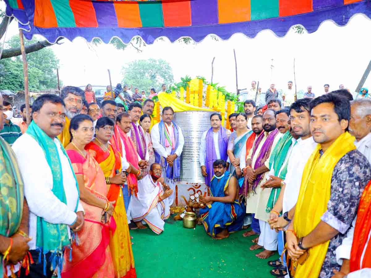 kadthal : మైసిగండిని పర్యాటక కేంద్రంగా తీర్చిదిద్దుతాం..