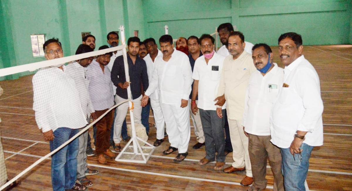 Hyderabad | స్పోర్ట్స్ కాంప్లెక్స్‌​‍లో సౌకర్యాల కల్పనకు చర్యలు : ఎమ్మెల్యే ముఠా గోపాల్‌