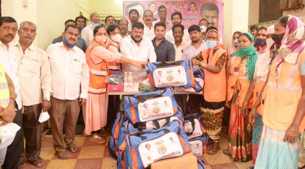 Hyderabad | పారిశుద్ధ్య కార్మికుల సేవలు వెలకట్టలేనివి : ఎమ్మెల్యే ముఠా గోపాల్‌