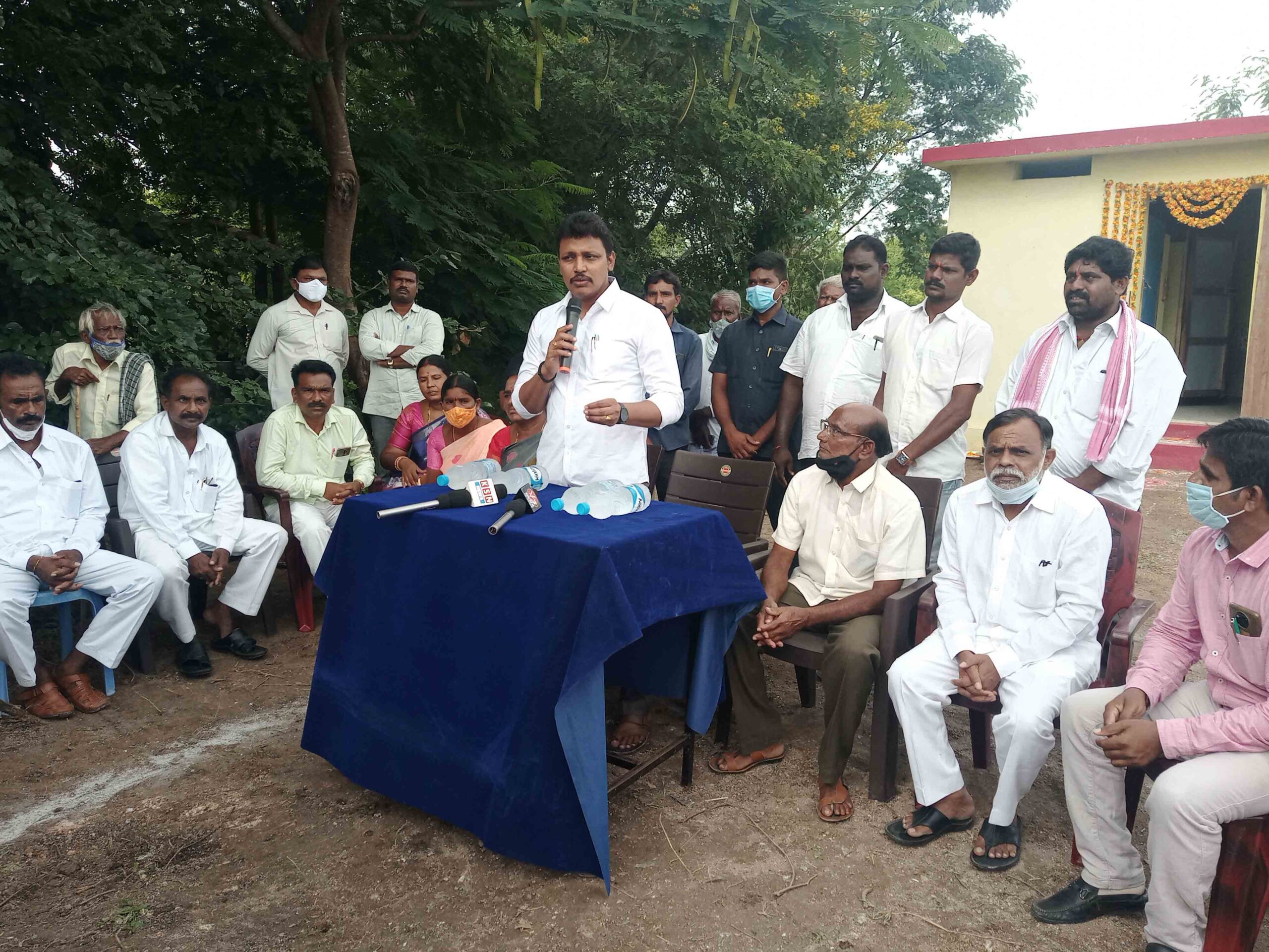 Nidamanuru: పాఠశాలల్లో వసతులు కల్పిస్తాం: ఎమ్మెల్యే నోముల భగత్