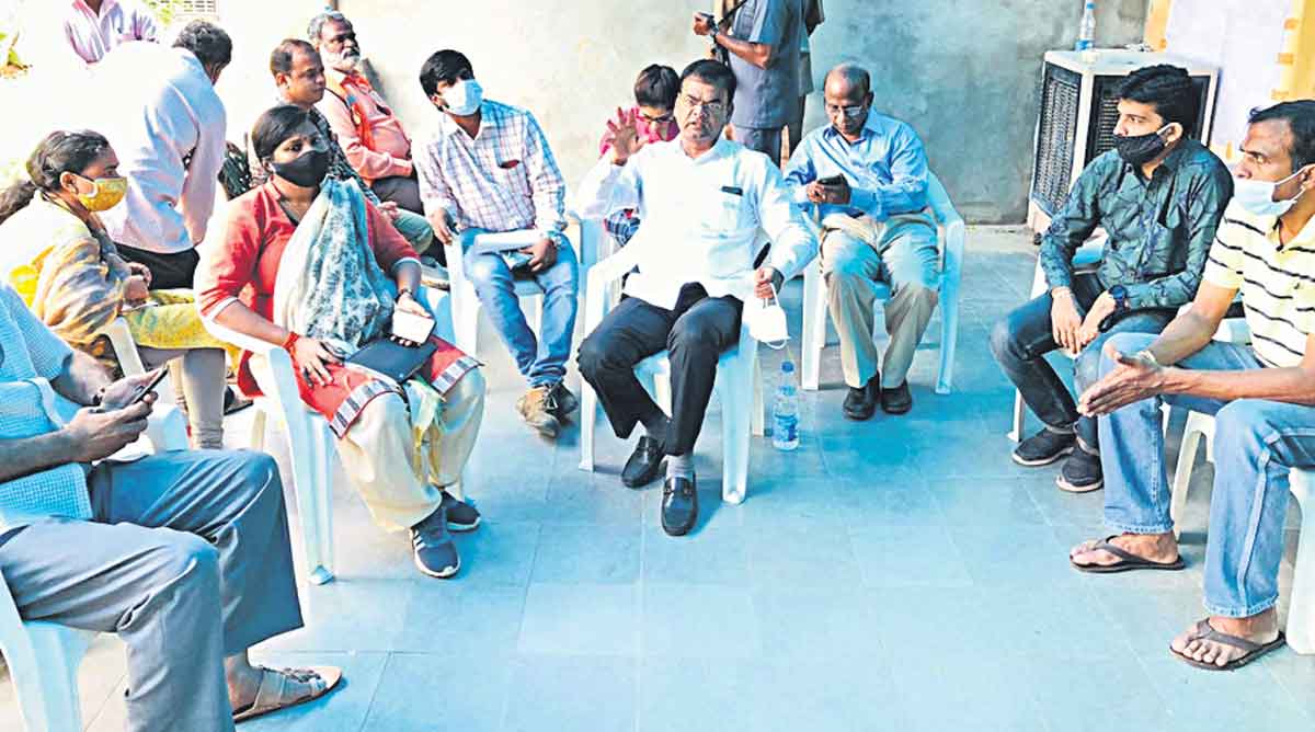 రాజకీయాలకు అతీతంగా పార్కులను అభివృద్ధి చేస్తాం