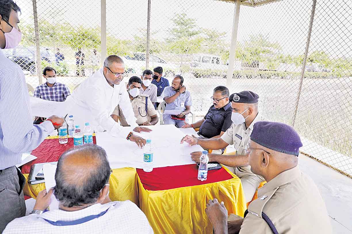 యాదాద్రి భక్తులకు క్యూఆర్‌ కోడ్‌