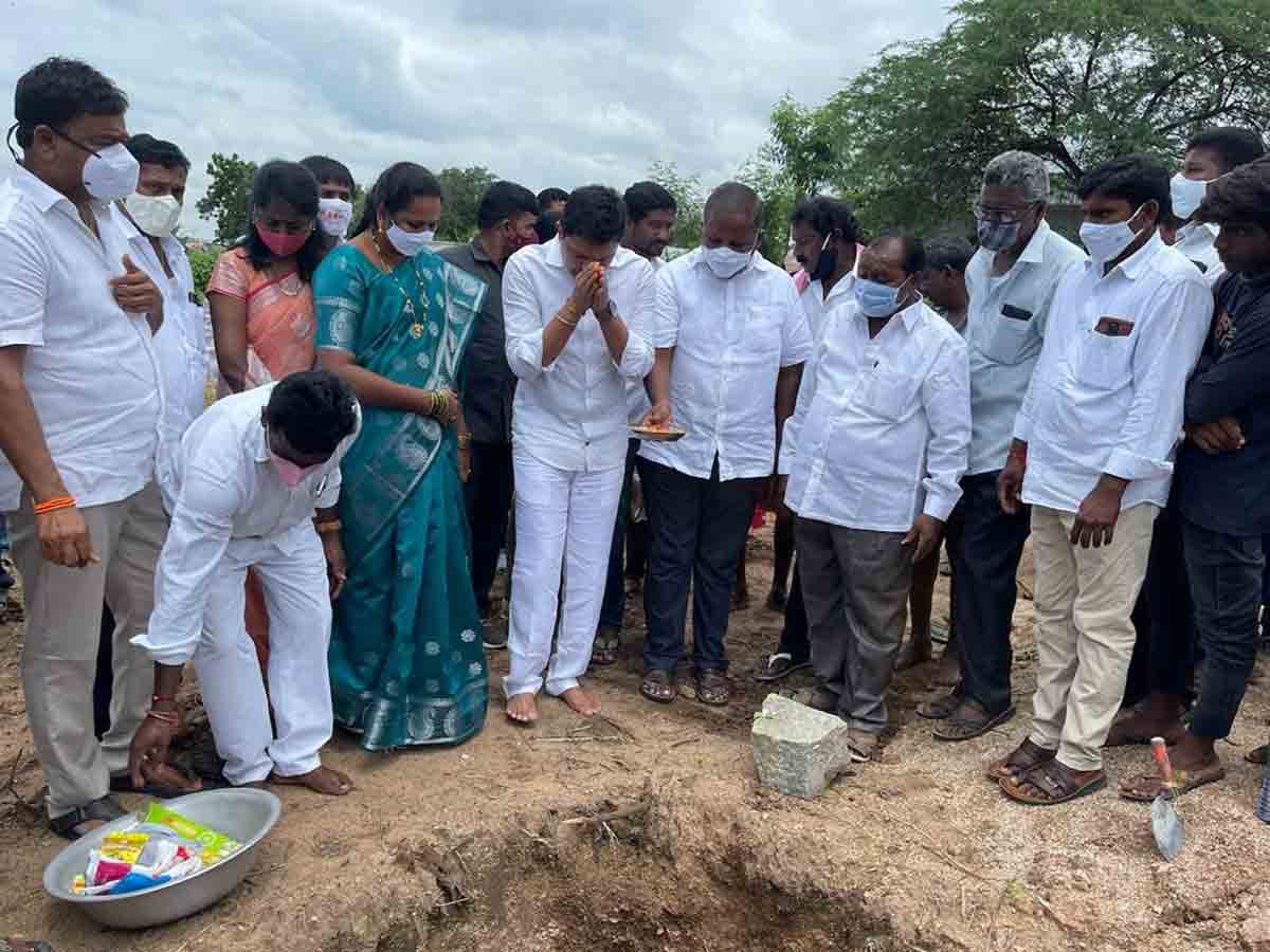 ఎల్లప్పుడూ ప్రజలకు అందుబాటులో ఉంటా: హుజూర్‌నగర్ ఎమ్మెల్యే శానంపూడి