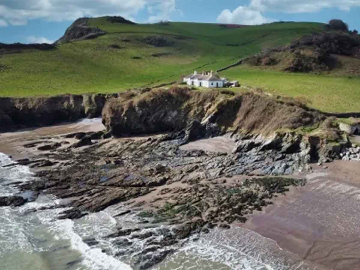 Costly Cottage :  ఏమీ లేని ఈ కాటేజ్‌కు రూ.5.5 కోట్లు.. ఎందుకో తెలుసా..?