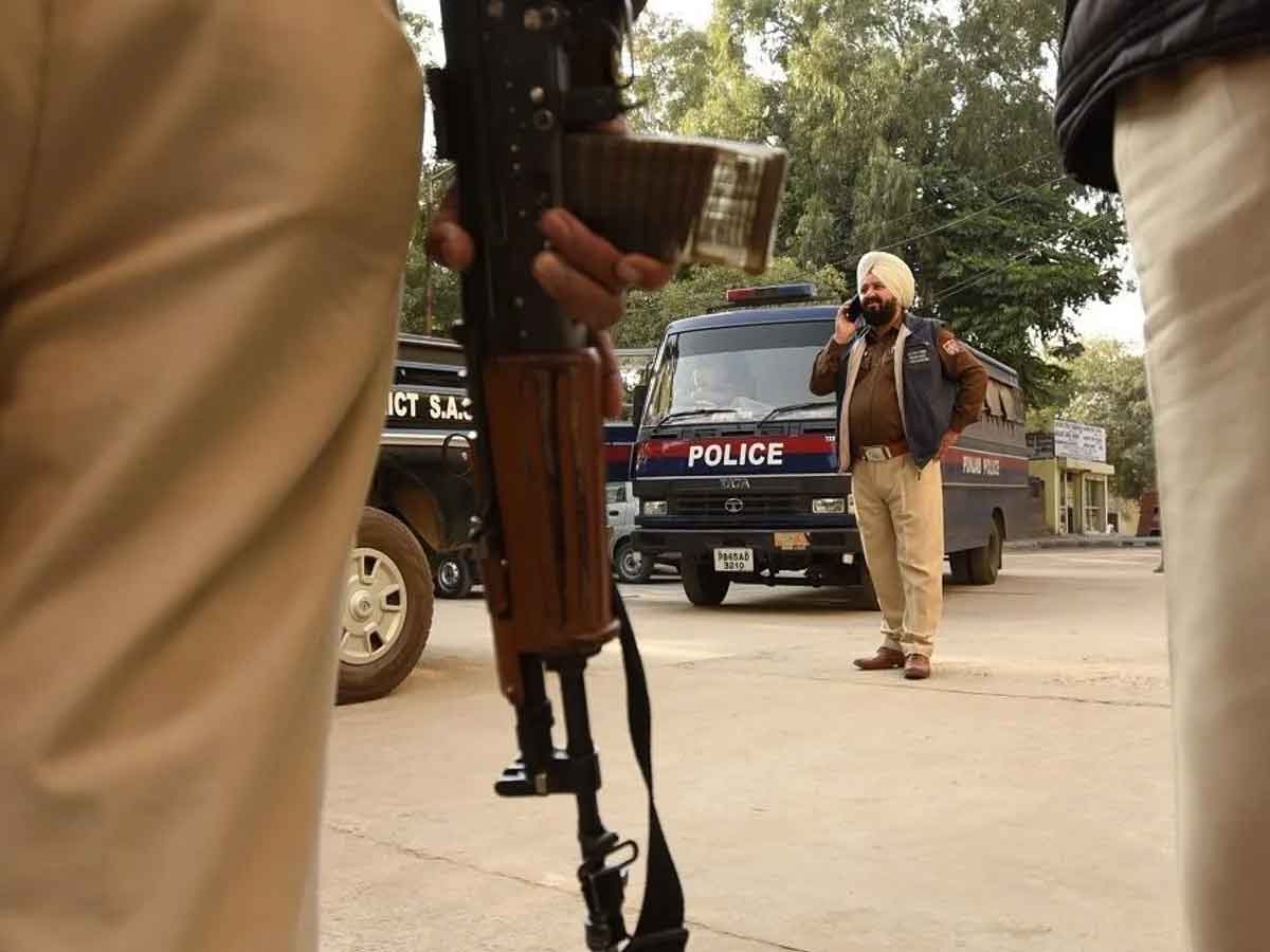 Punjab : పంజాబ్లో తప్పిన భారీ ఉగ్రదాడి, ముగ్గురు అరెస్ట్‌