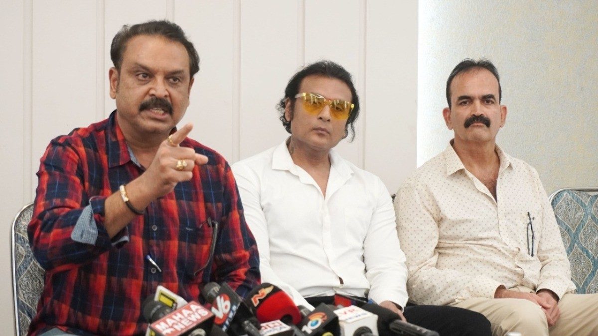 Hyderabad | నానక్‌రాంగూడ గోల్ఫ్ఎడ్జ్ రెసిడెన్స్​ అసోసియేషన్ పై చర్యలు తీసుకోవాలి : నటుడు నరేష్ డిమాండ్