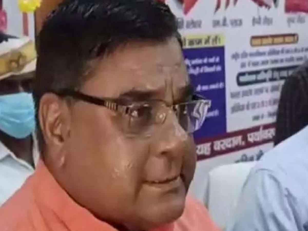 Akshaibar Lal Gond: తికాయత్‌ ఒక డెకాయిట్‌: ఎంపీ అక్షైబర్‌ లాల్‌ గోండ్‌