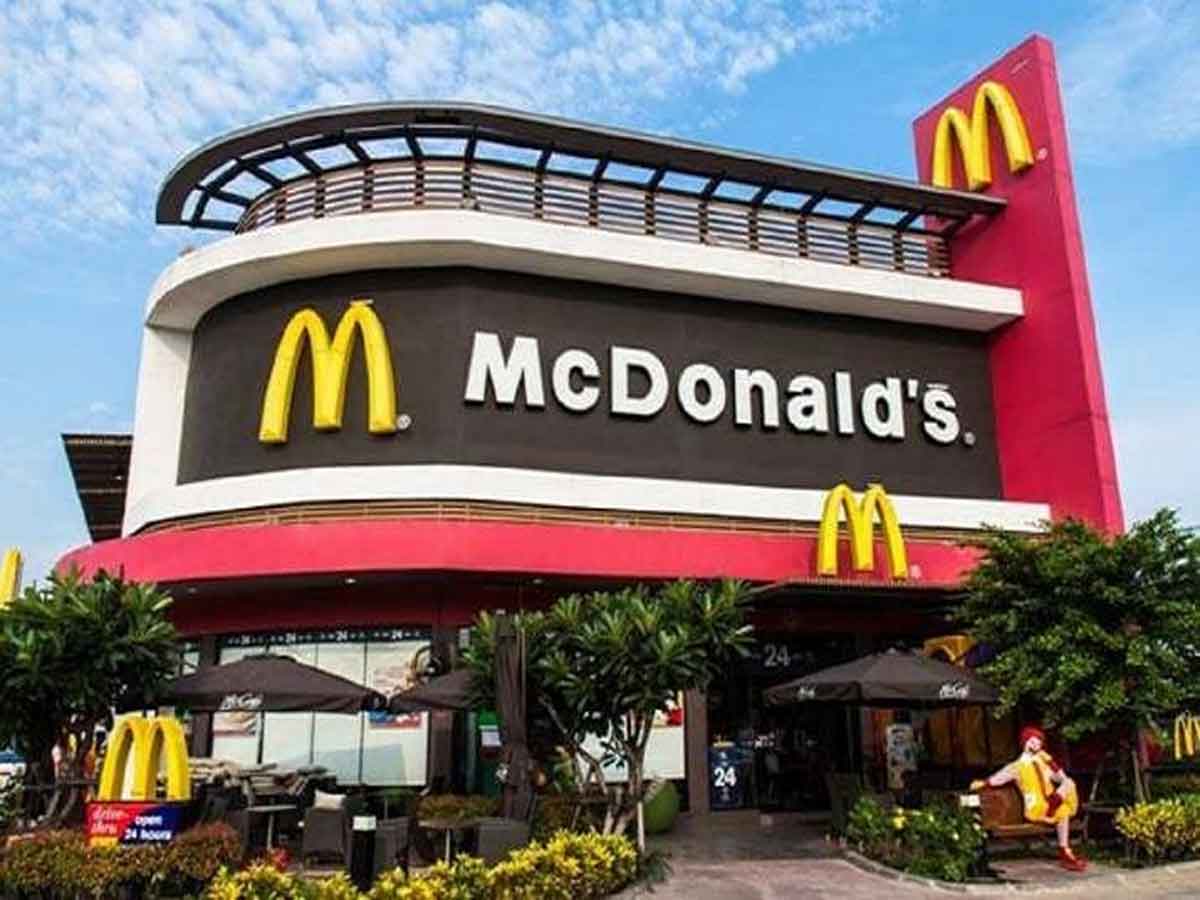 McDonald’s : మెక్‌డోనాల్డ్స్‌లో త్వరలో కడక్‌ చాయ్‌, పసుపు పాలు