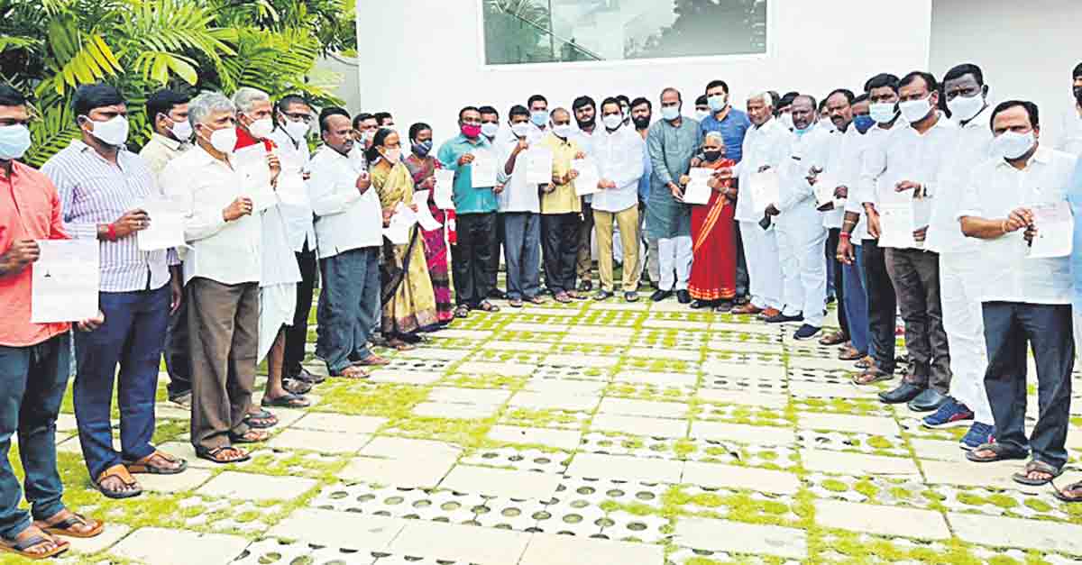 ప్రజాసంక్షేమానికి పెద్దపీట ఎమ్మెల్సీ శంభీపూర్‌రాజు