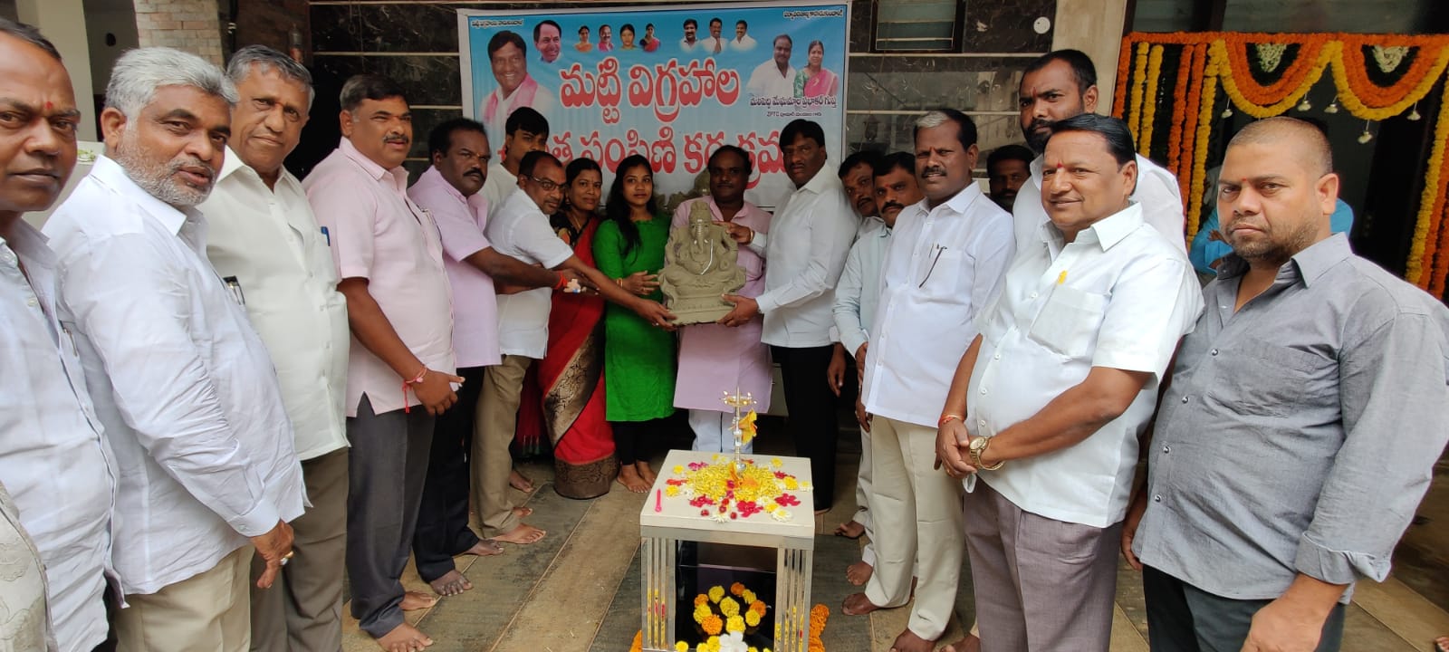 Parigi : మట్టి వినాయకులనే ఏర్పాటు చేసుకోవాలి.. ఎమ్మెల్యే మహేశ్‌రెడ్డి