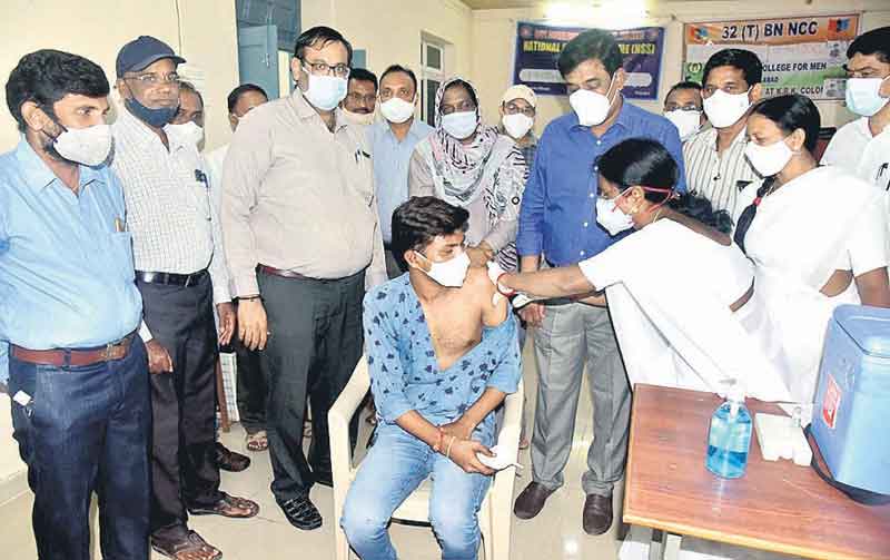 వ్యాక్సినేషన్‌ ముమ్మరం