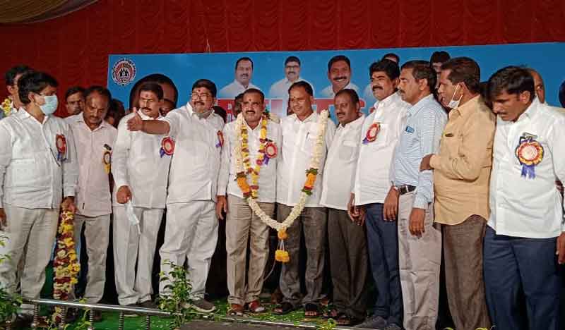 ప్రభుత్వ విద్య బలోపేతానికి సీఎం కృషి