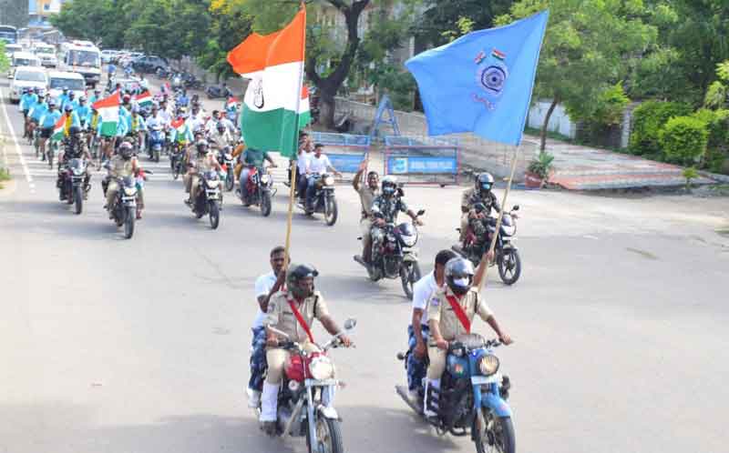 నిర్మల్‌కు చేరిన సీఆర్పీఎఫ్‌ యాత్ర