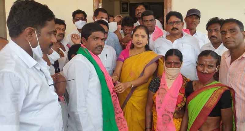 ఇతర రాష్ర్టాలకు ఆదర్శంగా పథకాలు