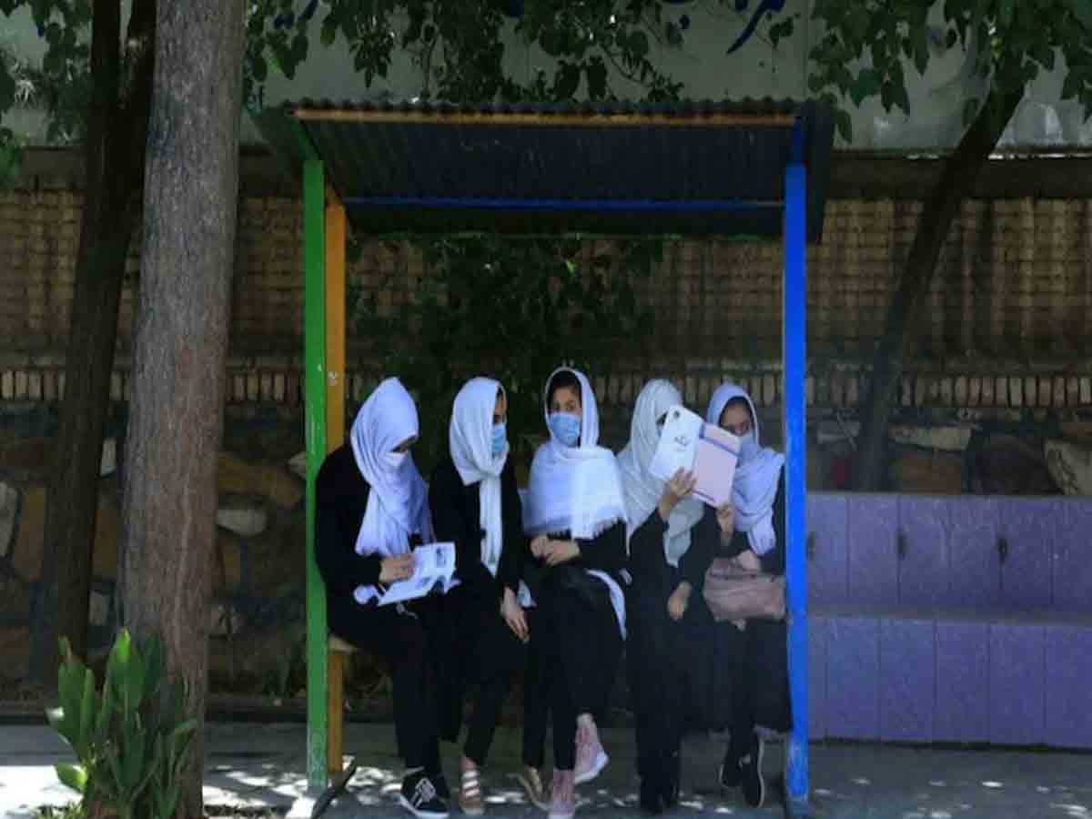 బాలికలకు సంఘీభావంగా.. స్కూళ్లకు వెళ్లని ఆఫ్ఘన్ బాలురు