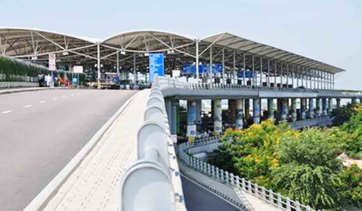 శంషాబాద్‌ ఎయిర్‌పోర్టులో కిలో బంగాం స్వాధీనం