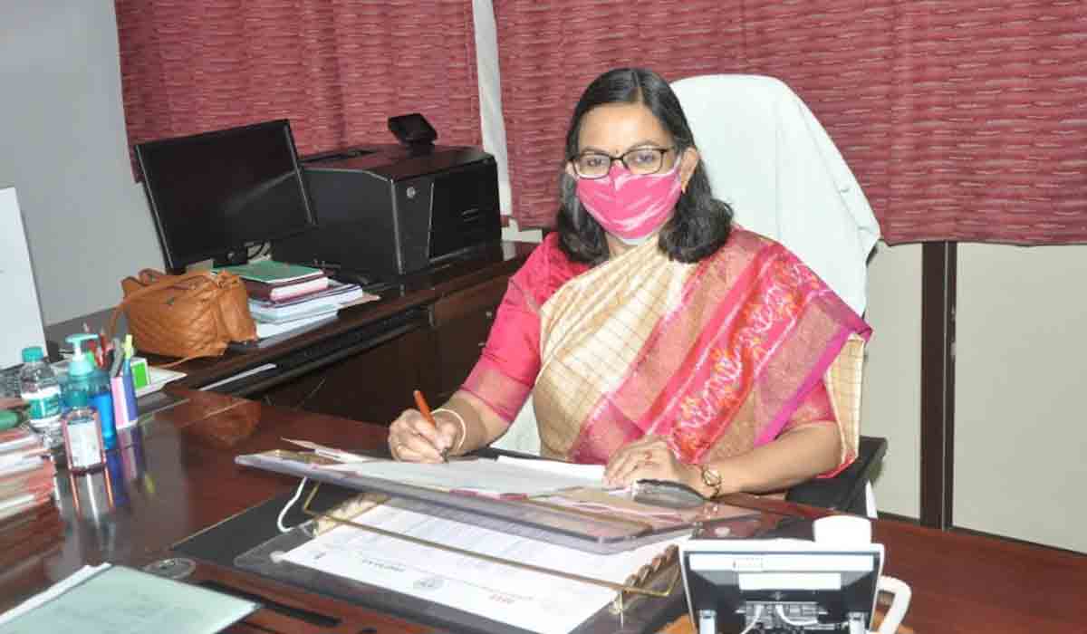 టీఎస్‌పీఎస్సీ కార్య‌ద‌ర్శిగా అనితా రామ‌చంద్ర‌న్ బాధ్య‌త‌ల స్వీక‌ర‌ణ‌